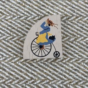 FJ Designs The Cat's Meow Village 1989 Accessory, Ada Belle #1146-04